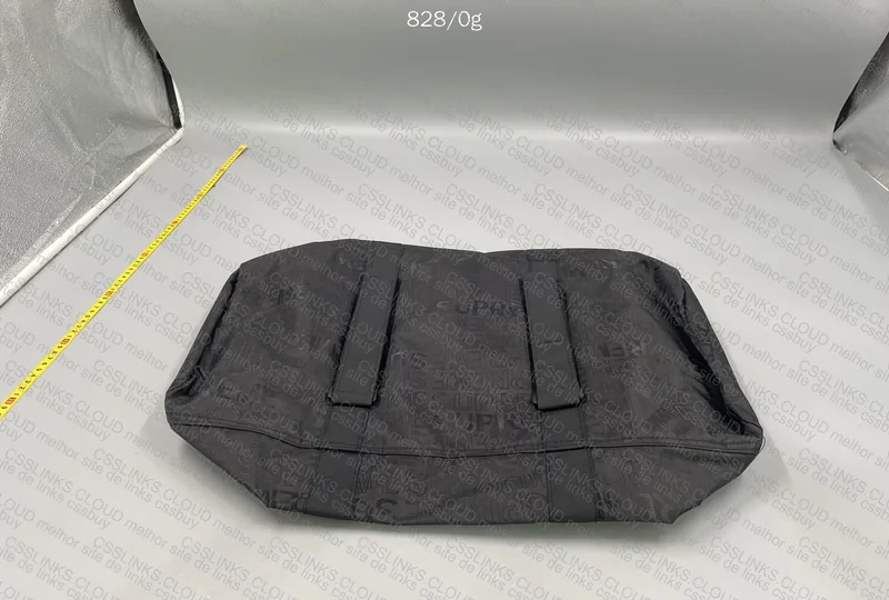 Supreme Travel Bag 3