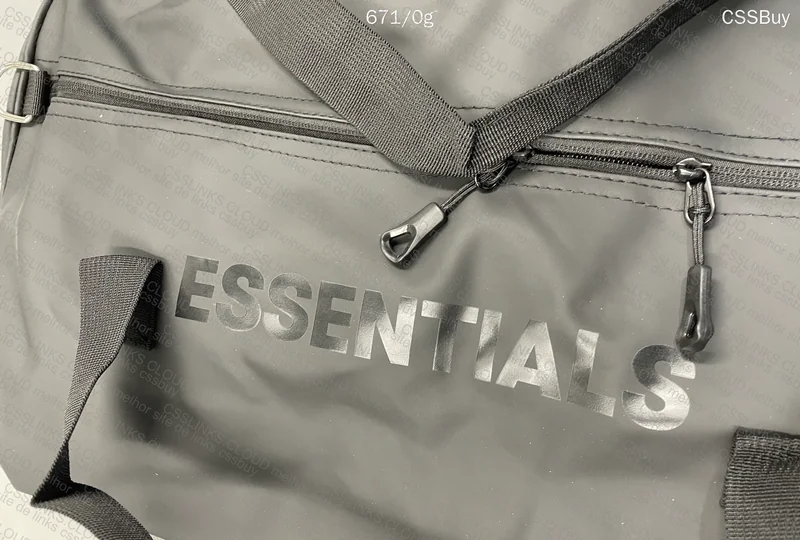 ESSENTIALS Bag 2