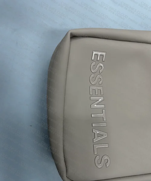 ESSENTIALS FOG Bag 2