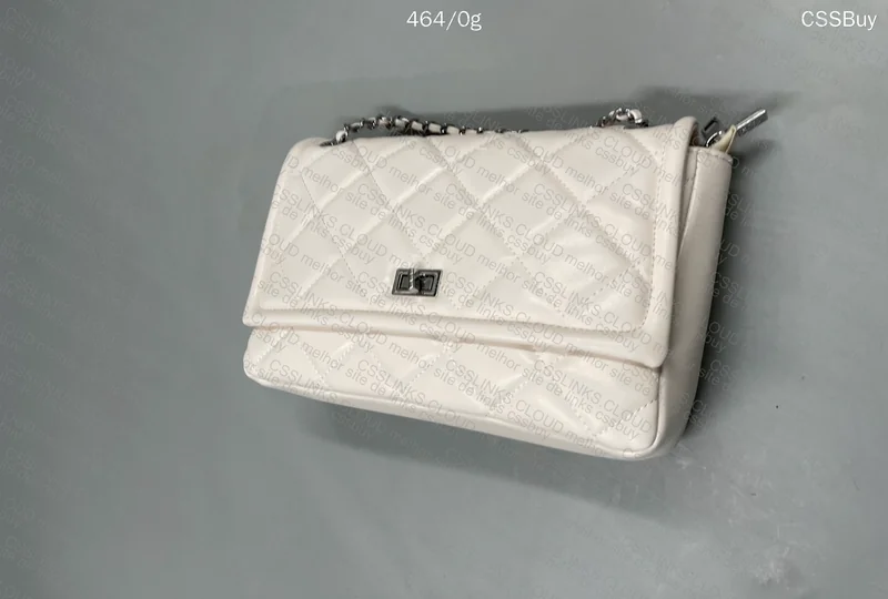 Female Bag 02