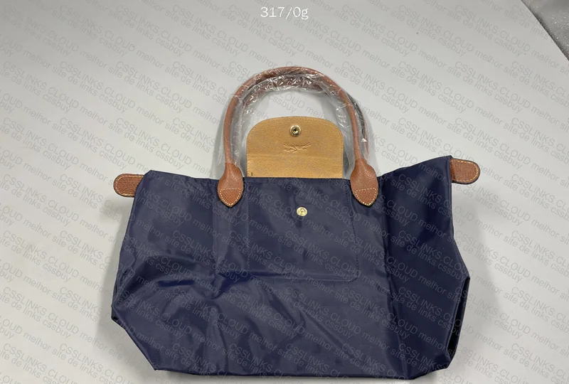 Longchamp Women's Bag 2
