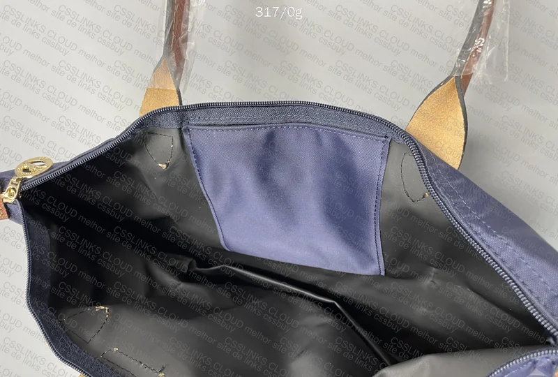 Longchamp Women's Bag 4