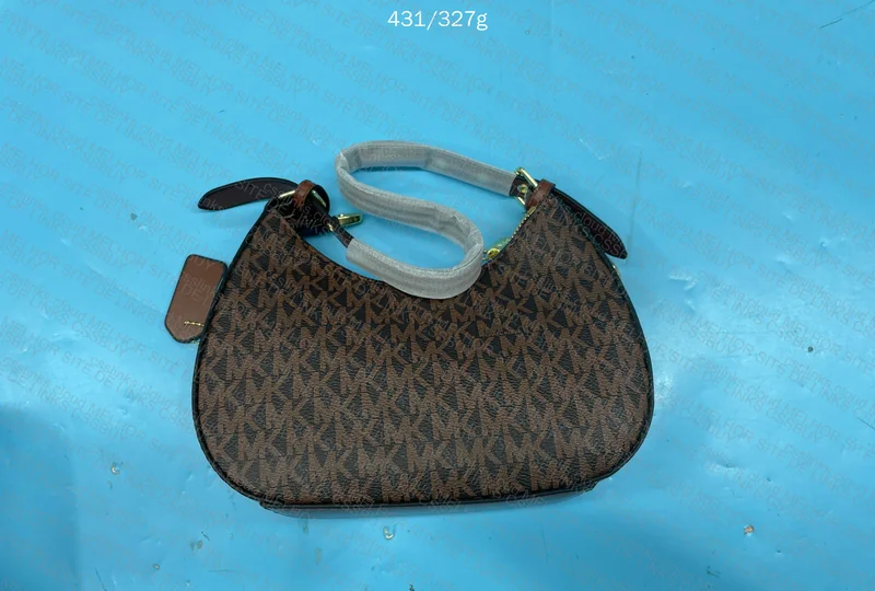 Michael Kors Women's Bag 3