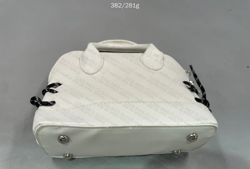 Hello Kitty Bag