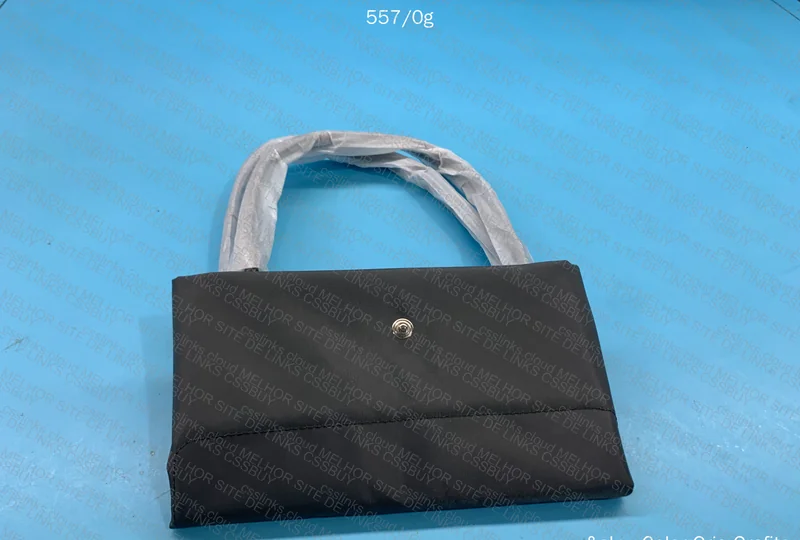 Longchamp Bag for Woman 2