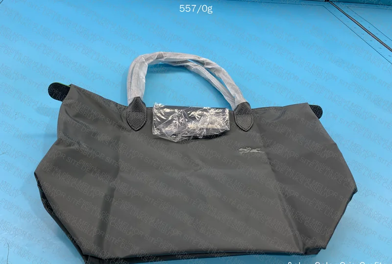 Longchamp Bag for Woman 3