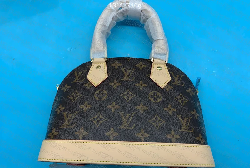 Louis Vuitton Alma BB Bag 2