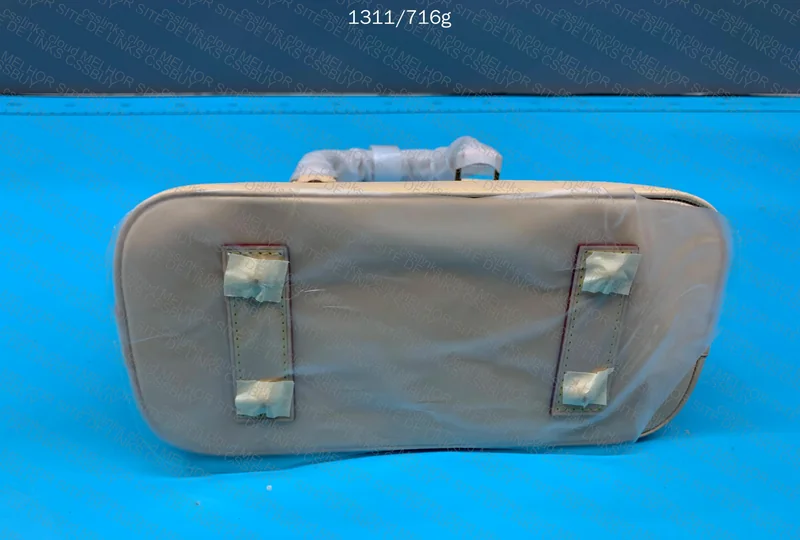 Louis Vuitton Alma BB Bag 4