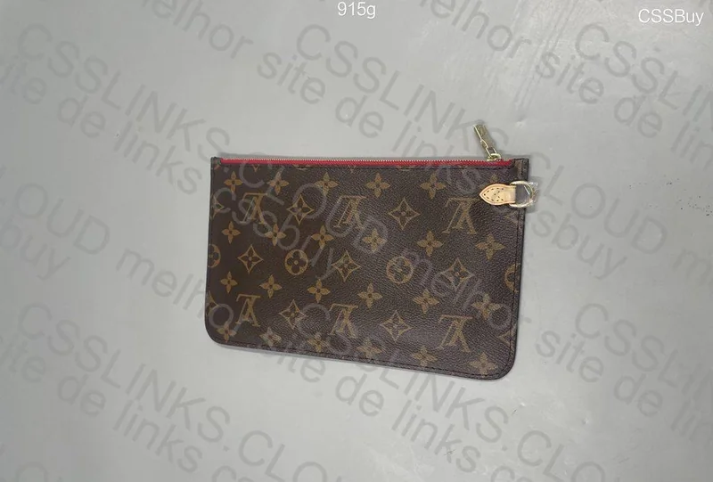 LV Neverfull MM Bag 5
