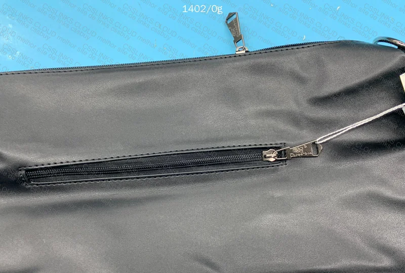 Maxi Crossbody Bag 3