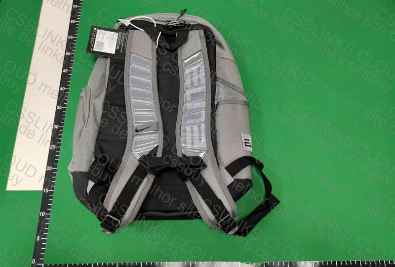 Nike Elite Pro Bag (Gray) 2