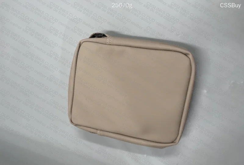 Essentials Bags 4