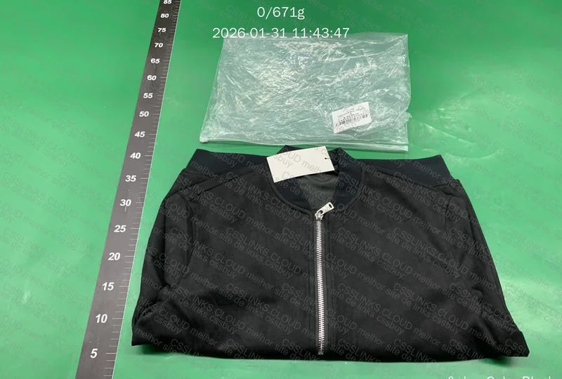 Bomber Jacket/Jaqueta de Camurça