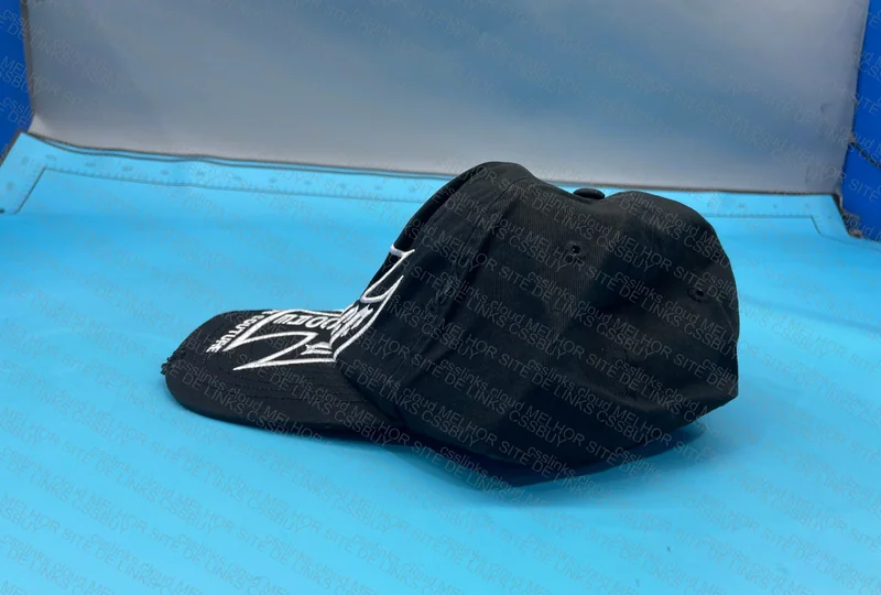 Alice Hollywood Cap 4