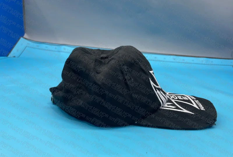 Alice Hollywood Cap 6