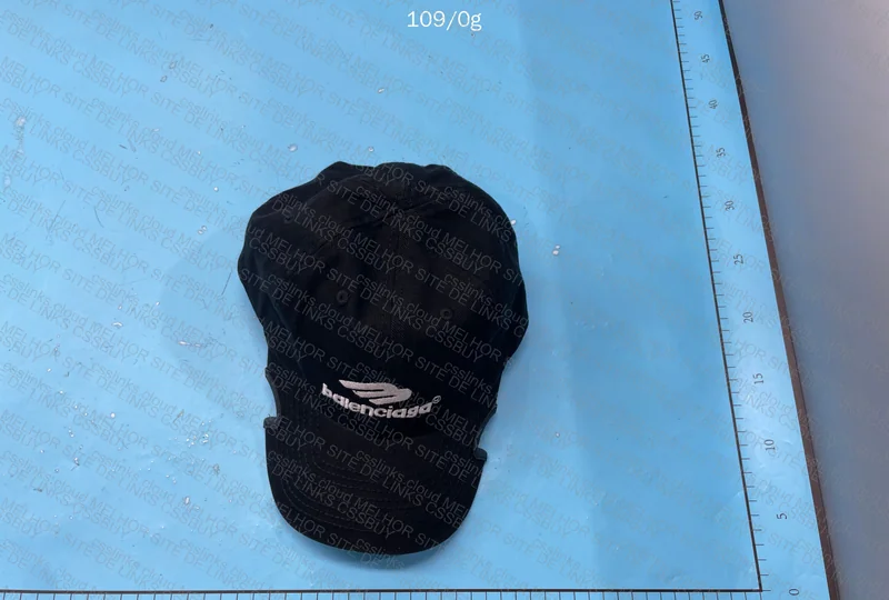 Balanciaga Cap