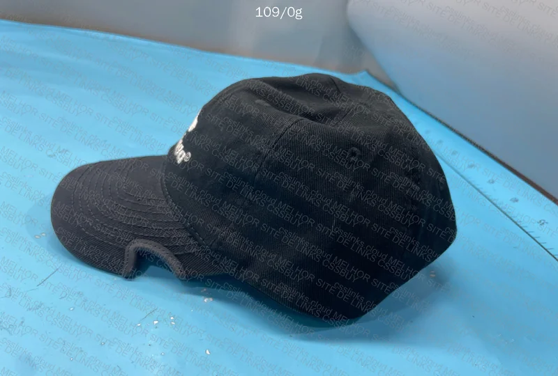 Balanciaga Cap 4