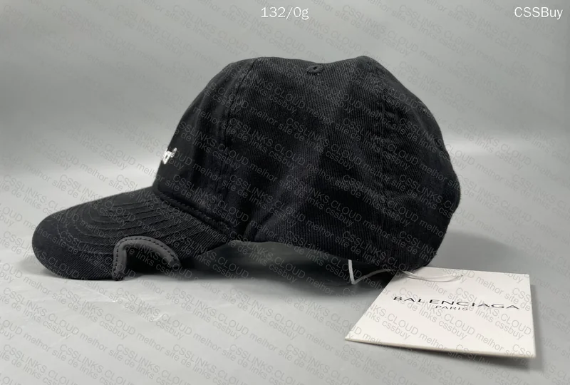 Balenciaga Cap 4