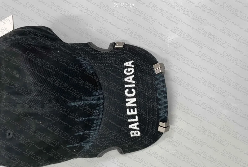 Balenciaga Cap 3