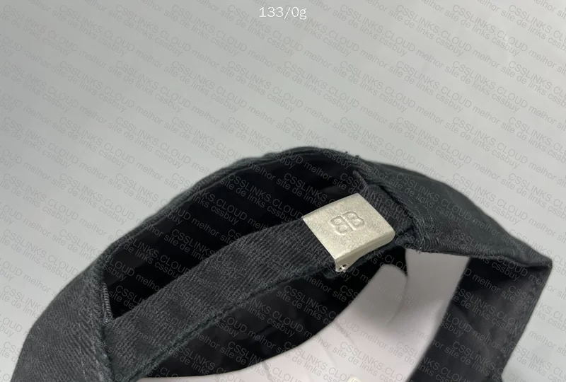 Balenciaga Cap 4