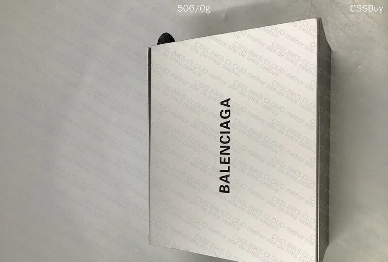 Balenciaga Cap 7 Languages