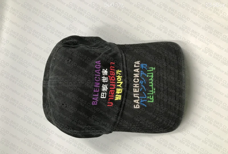 Balenciaga Cap 7 Languages 3