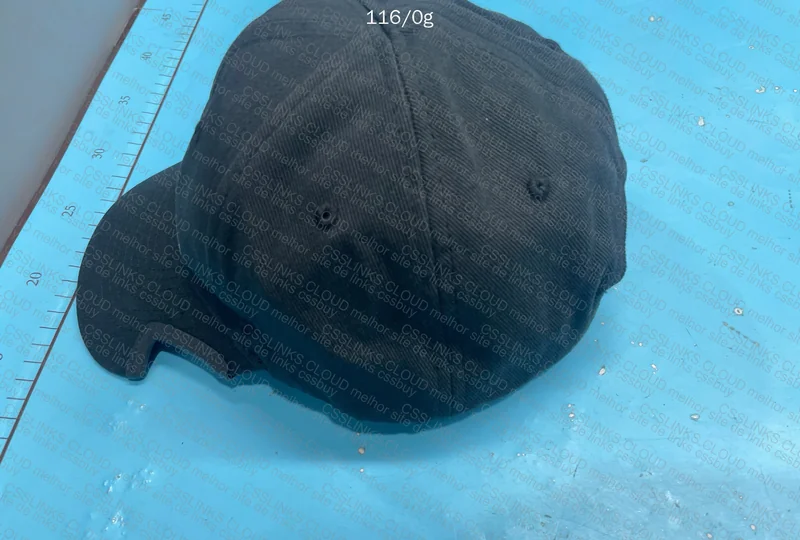 Balenciaga Cap 4