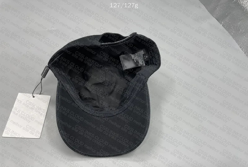 Balenciaga PS5 Cap 3
