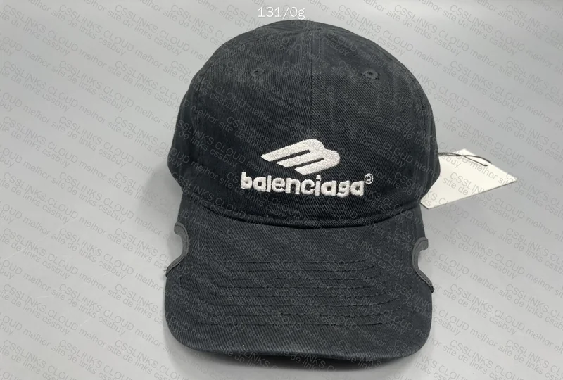 Balenciaga Cap