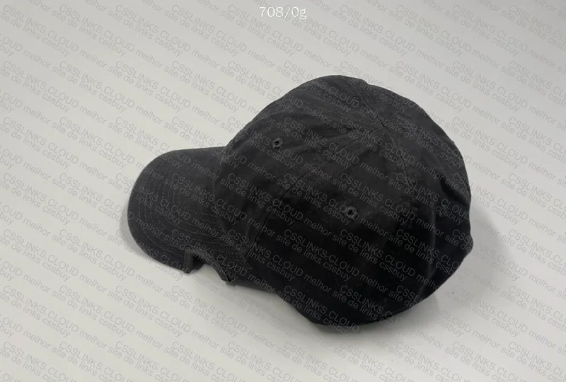 Balenciaga Cap 4