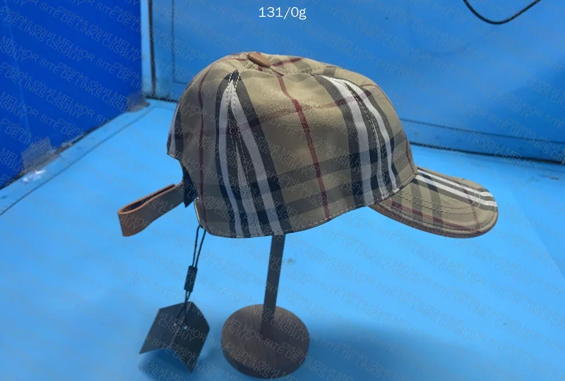 Burberry Cap 4