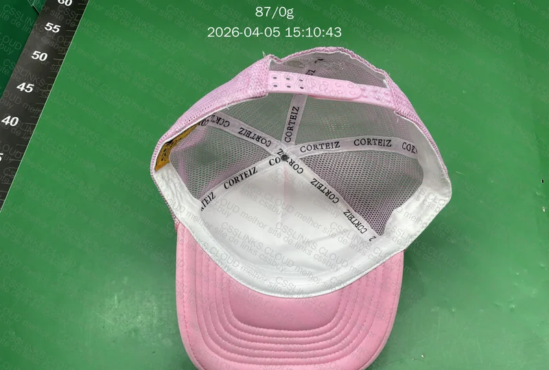 boné corteiz rosa 3