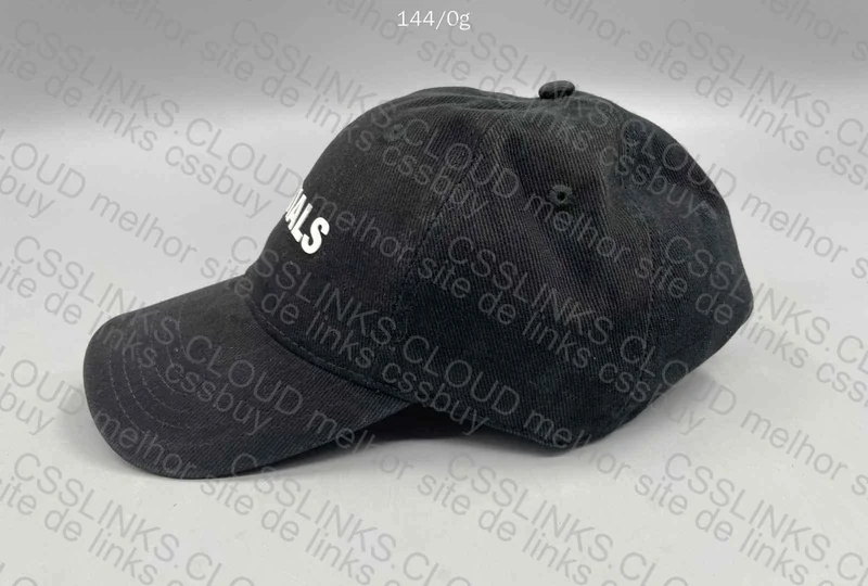 Essentials Cap 3