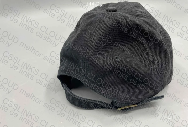 Essentials Cap 4