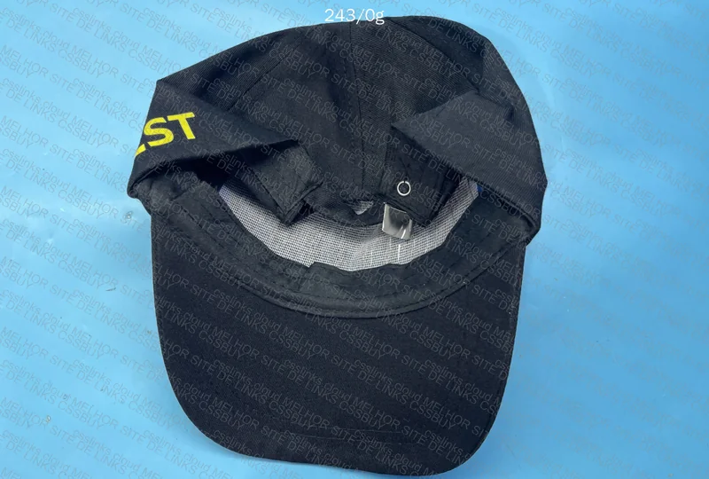 F1 Pirelli Cap 4