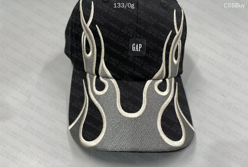 GAP x Yeezy Cap