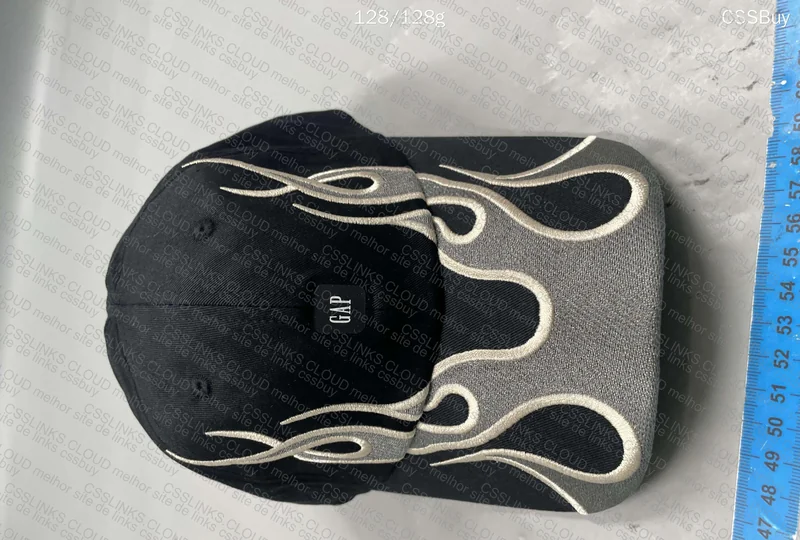 Gap x Yeezy 35y Cap 2