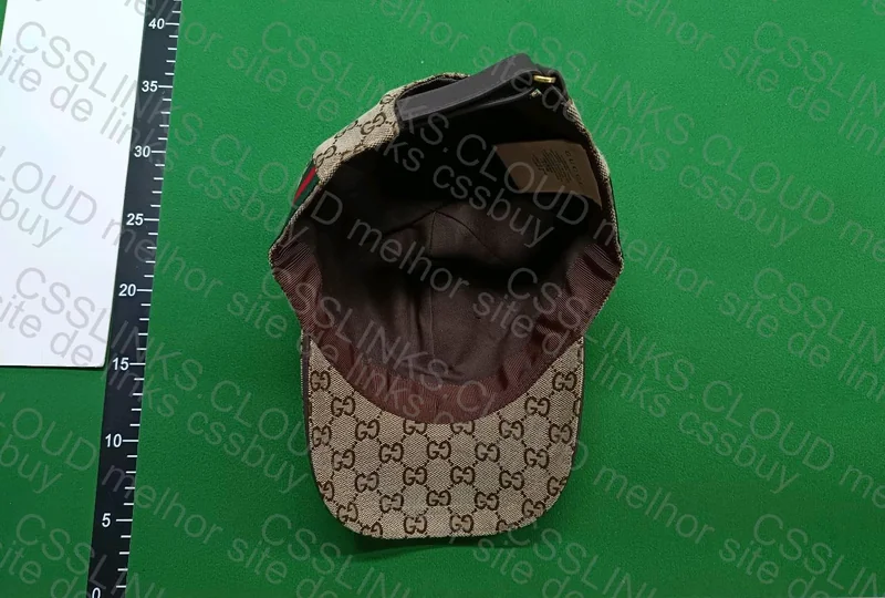 Gucci Cap from Wave - Square? 3