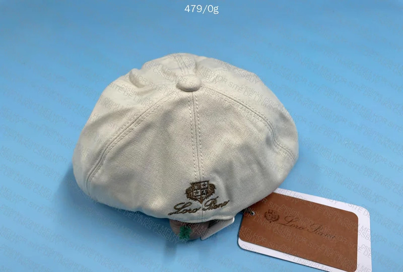 Loro Piana Cap 4