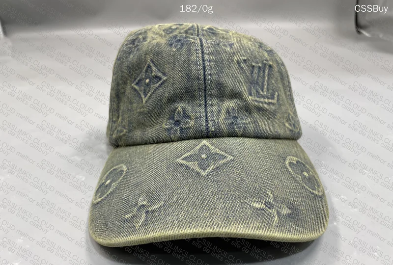 Louis Vuitton Cap