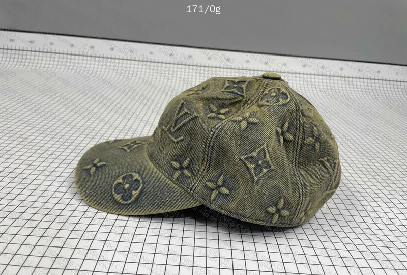 Louis Vuitton Wave Cap 3