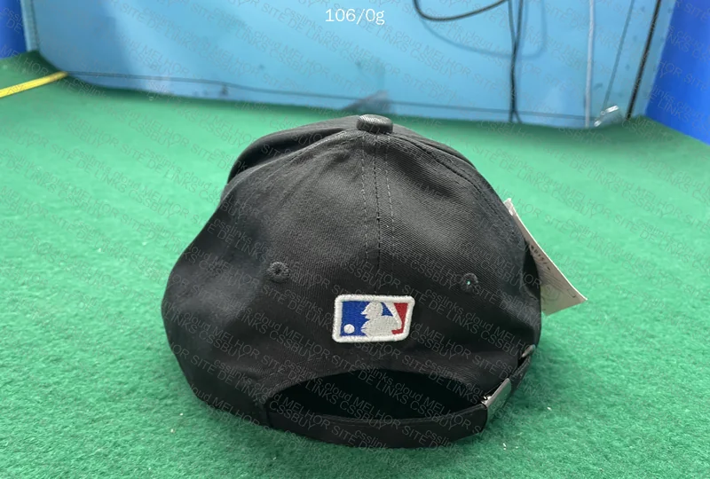New Era Black Cap 4