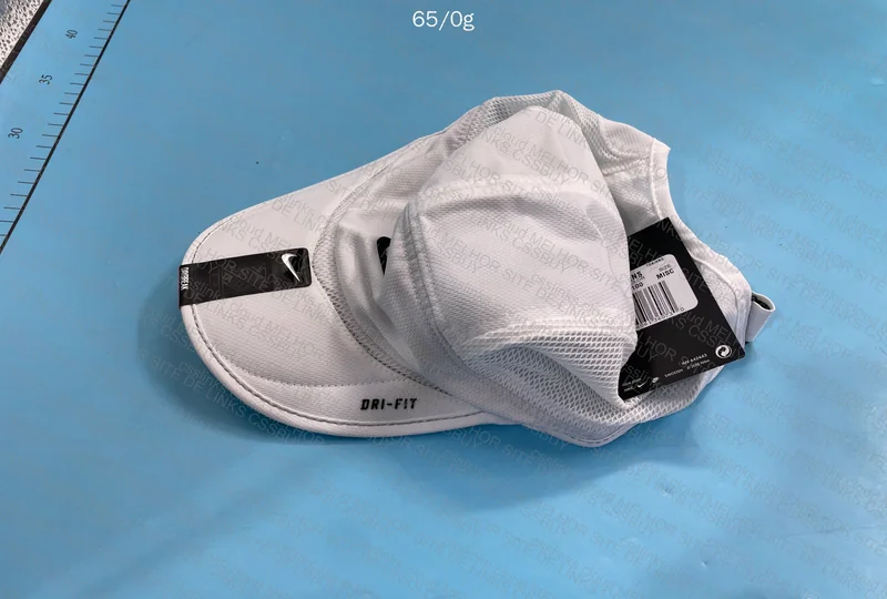 Nike Daybreak White OG Cap 5