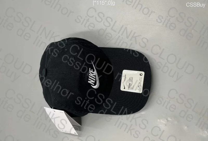 Nike Black 4 Cap