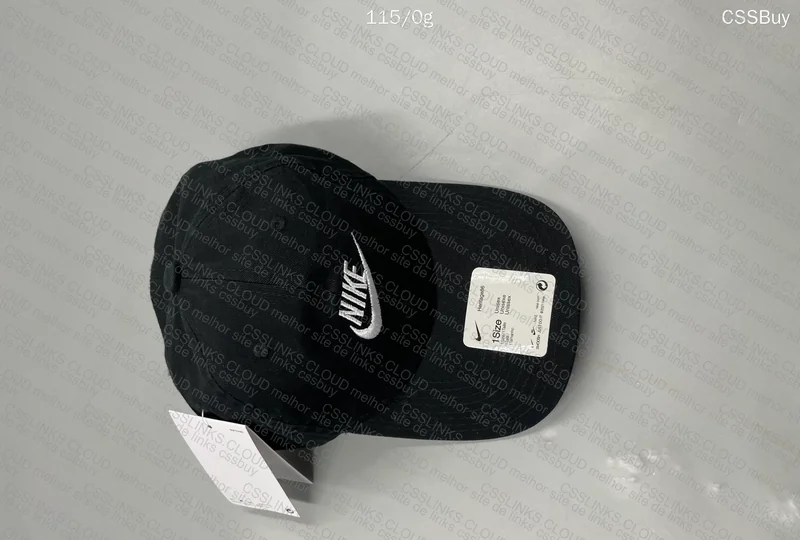 Nike Black 4 Cap 4