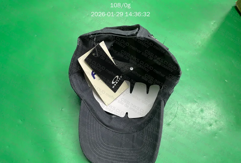Boné Oakley x Piet 3