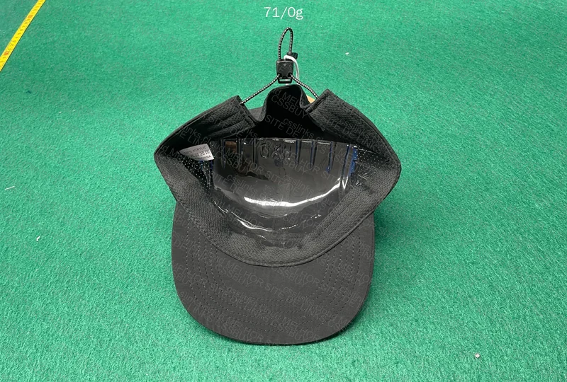 ON Running Cap 4