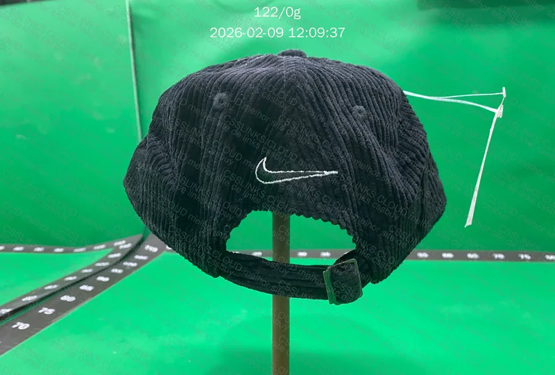 BONÉ SUP X NIKE 3