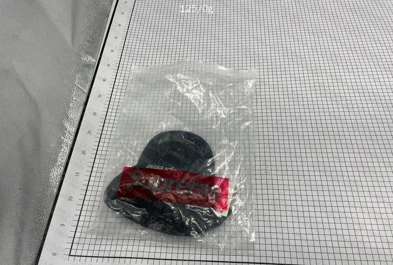 Supreme Cap 5