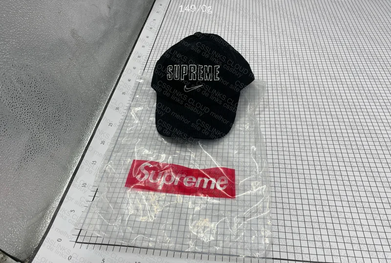Supreme x Nike Cap